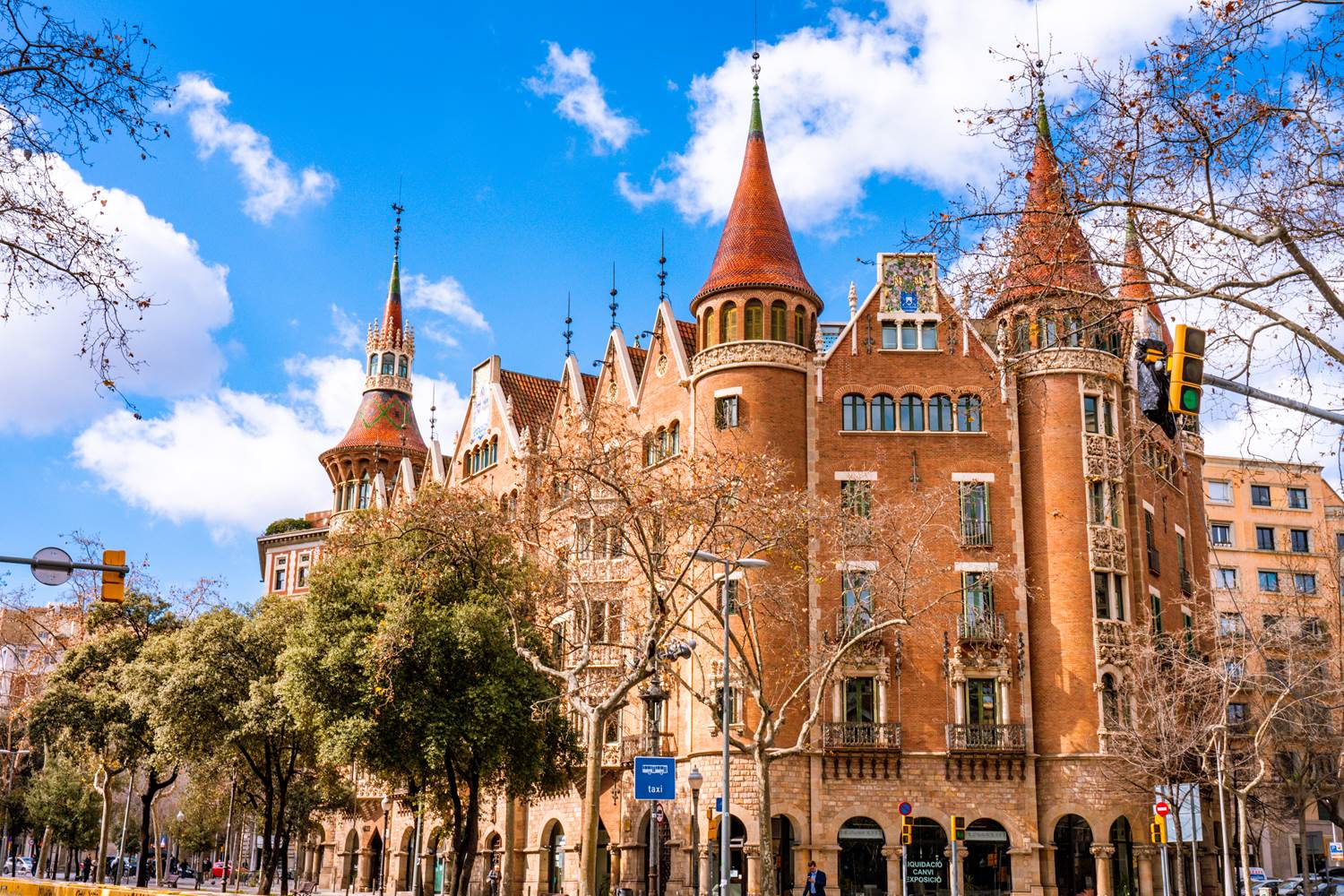 Co zobaczyć w Barcelonie? Atrakcje stolicy Katalonii